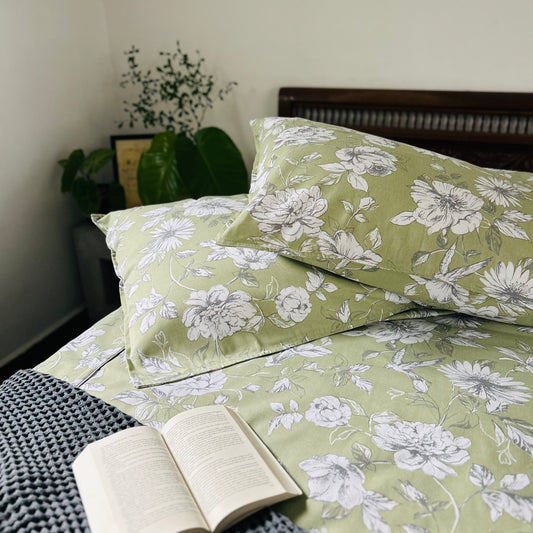 Magna Rose Bed Cover Set - Pistachio