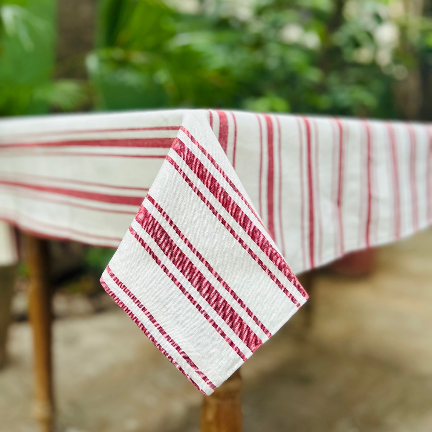 Farmer Stripe Red Tablecloth