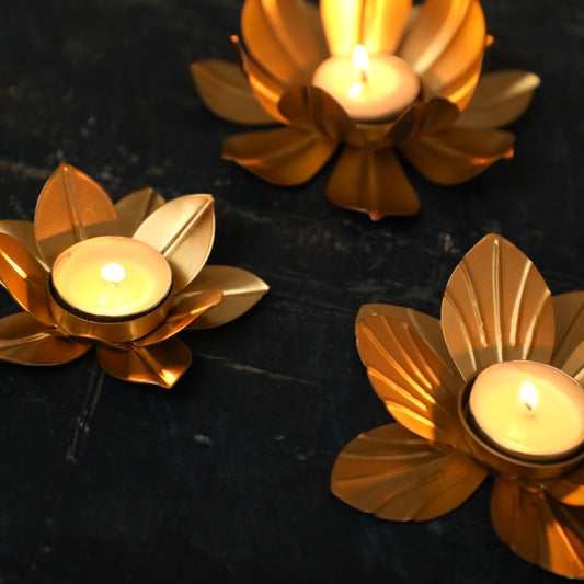 Radient Lotus Tea Light holder Set