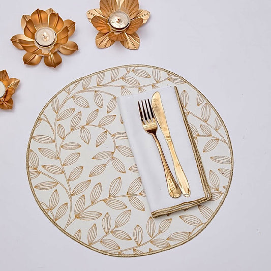 Feuille Round Embroidered Placemat set