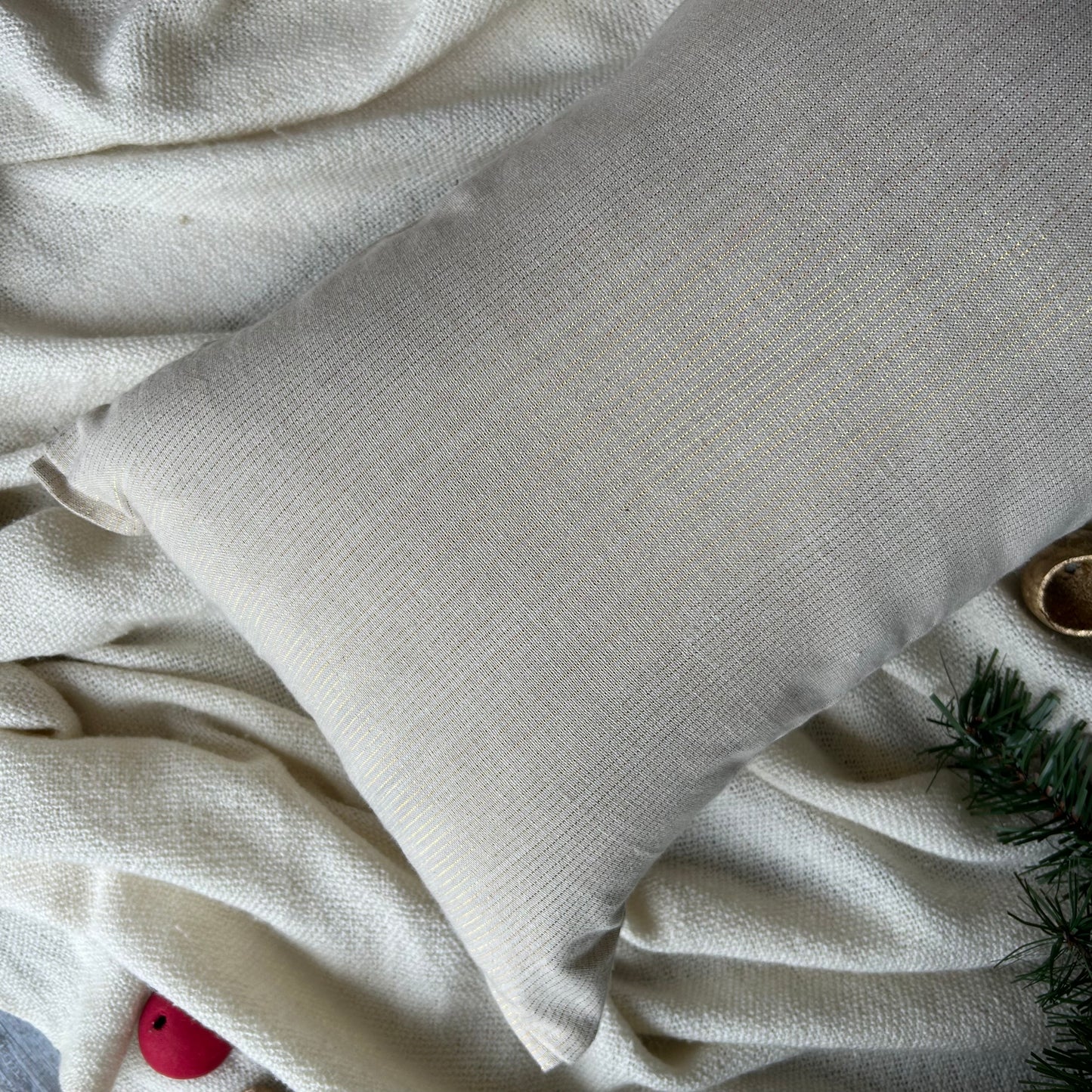 Geometric Gold Cushion Cover