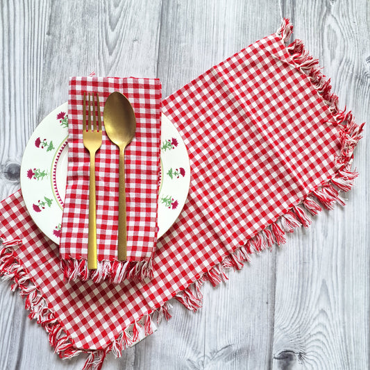 Red Checks Napkin Set