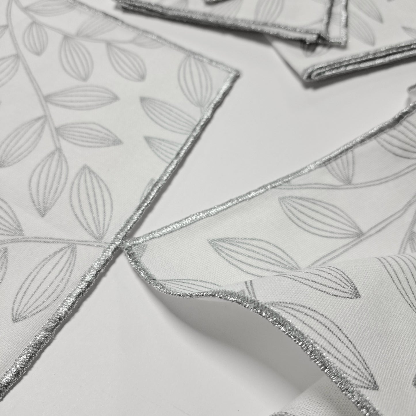 Feuille Cocktail Napkin