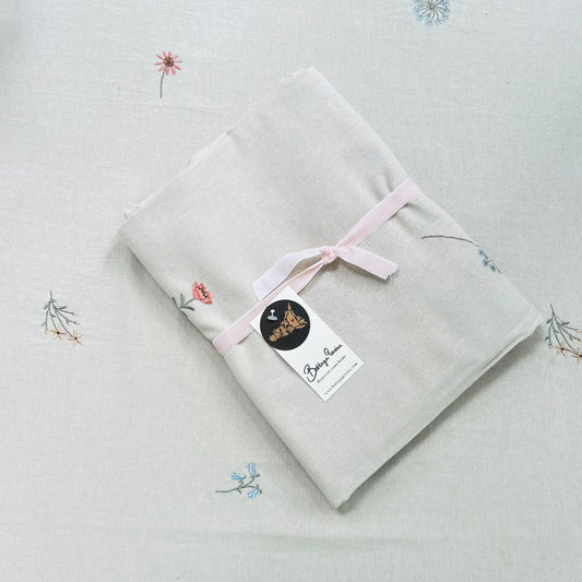 Embroidered Flora Tablecloth
