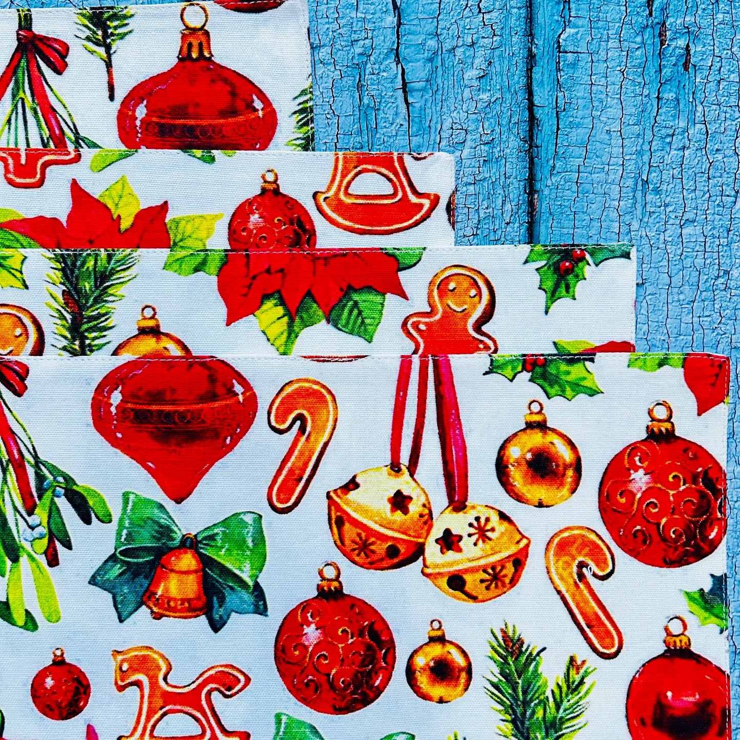 Christmas Jewels Placemat Set