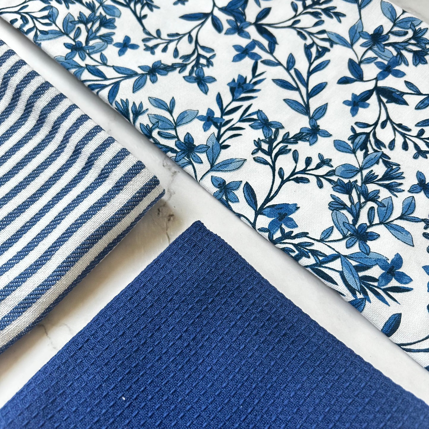 Sapphire Bloom Kitchen towels set