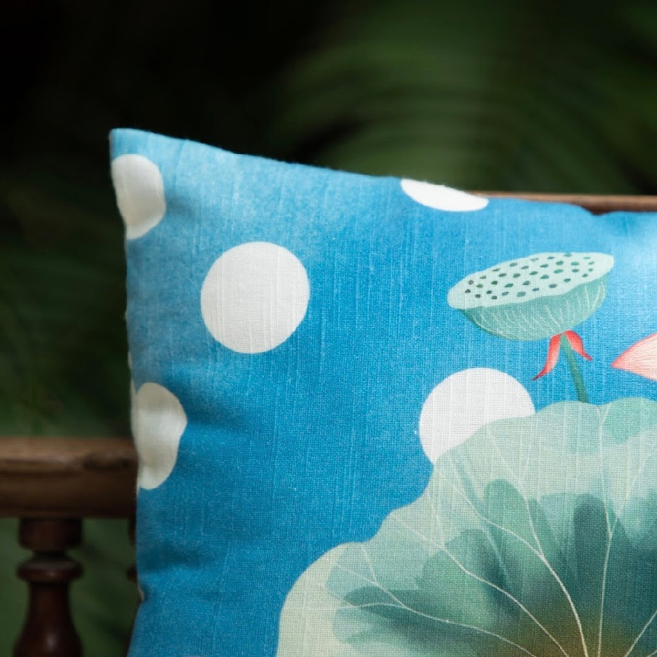 Water Lilly Oblong Cushion Cover