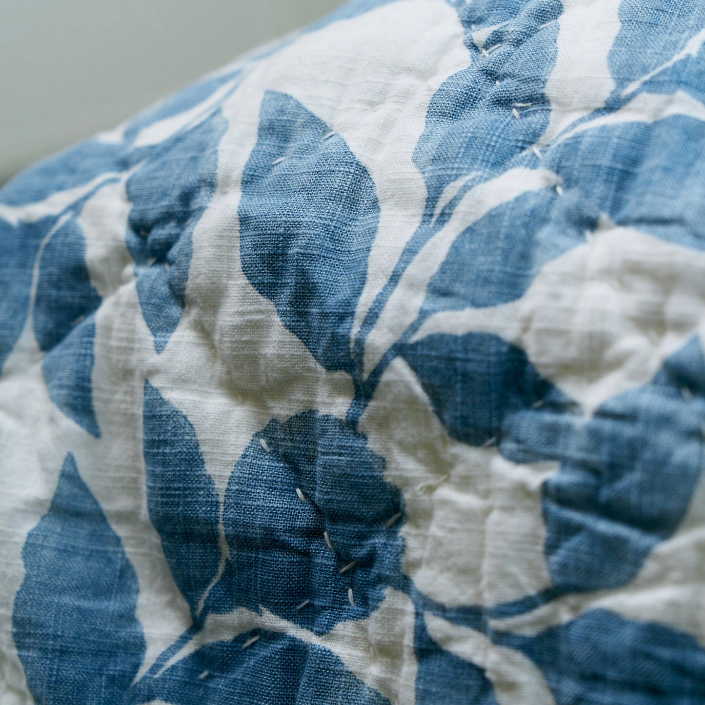 Botanical Bliss Quilt - Blue