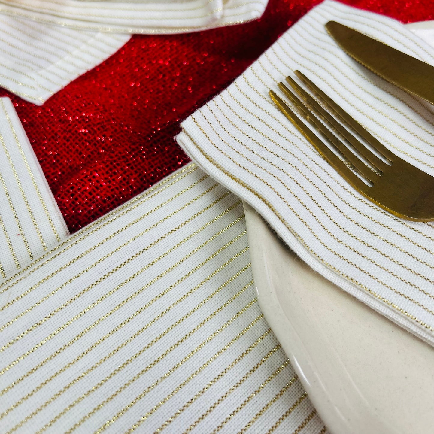 Oro Napkin Set