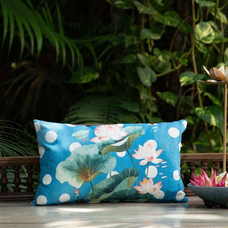 Water Lilly Oblong Cushion Cover