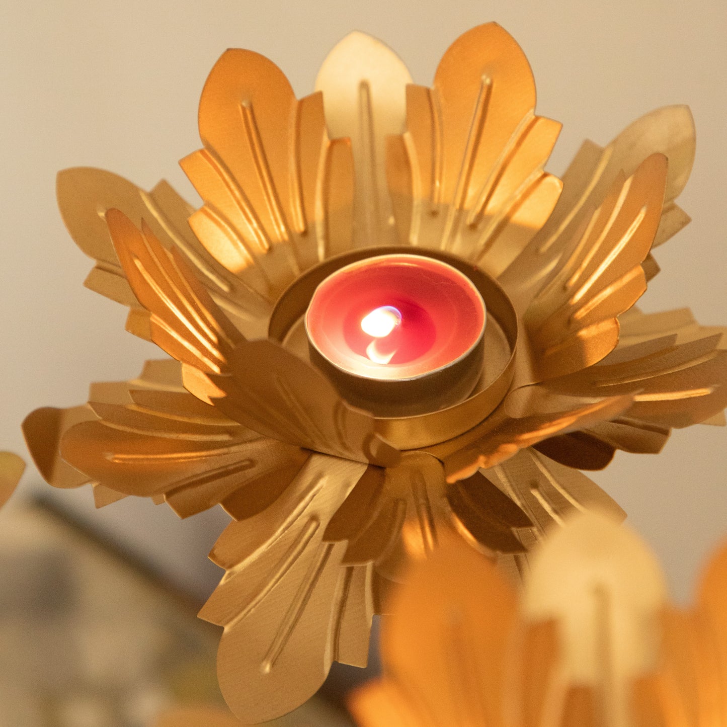 Water Lilly Candle / Tea light stand set