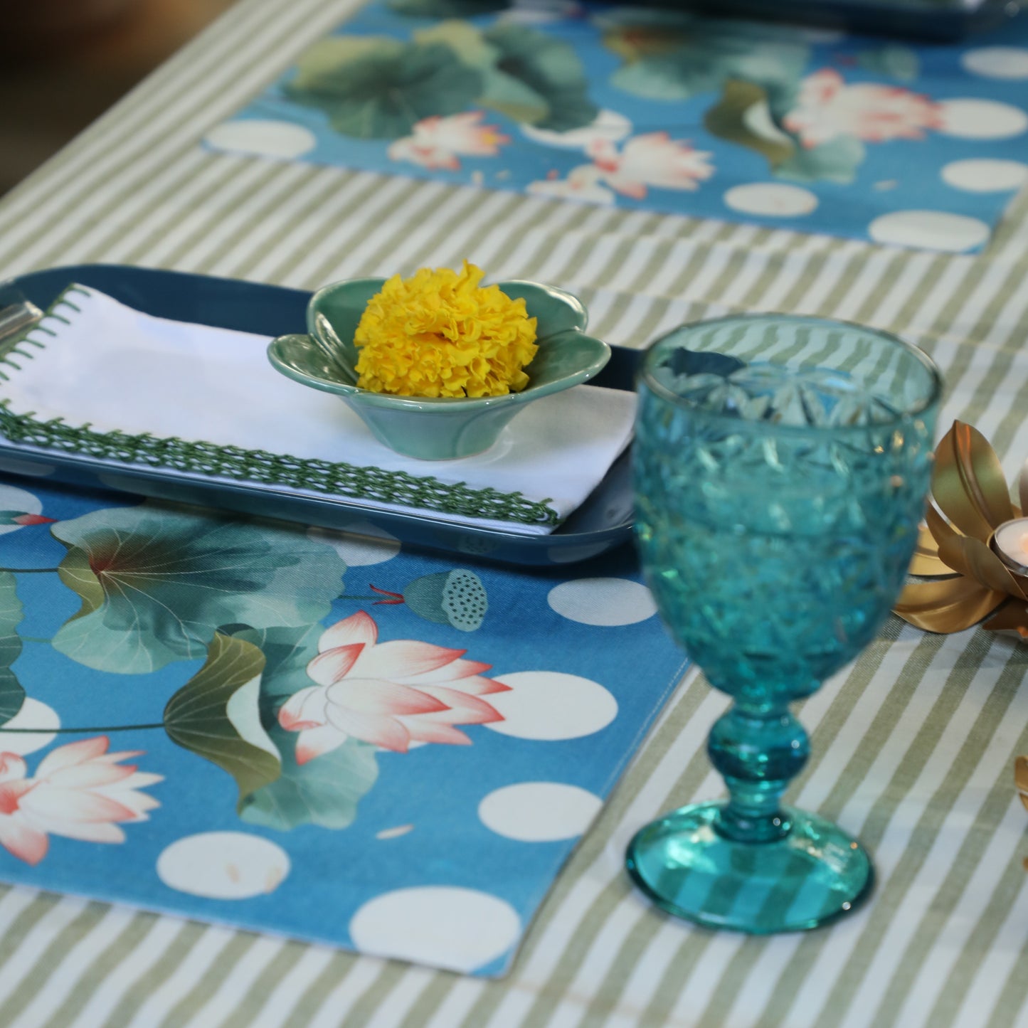 Water Lilly Tablemat set