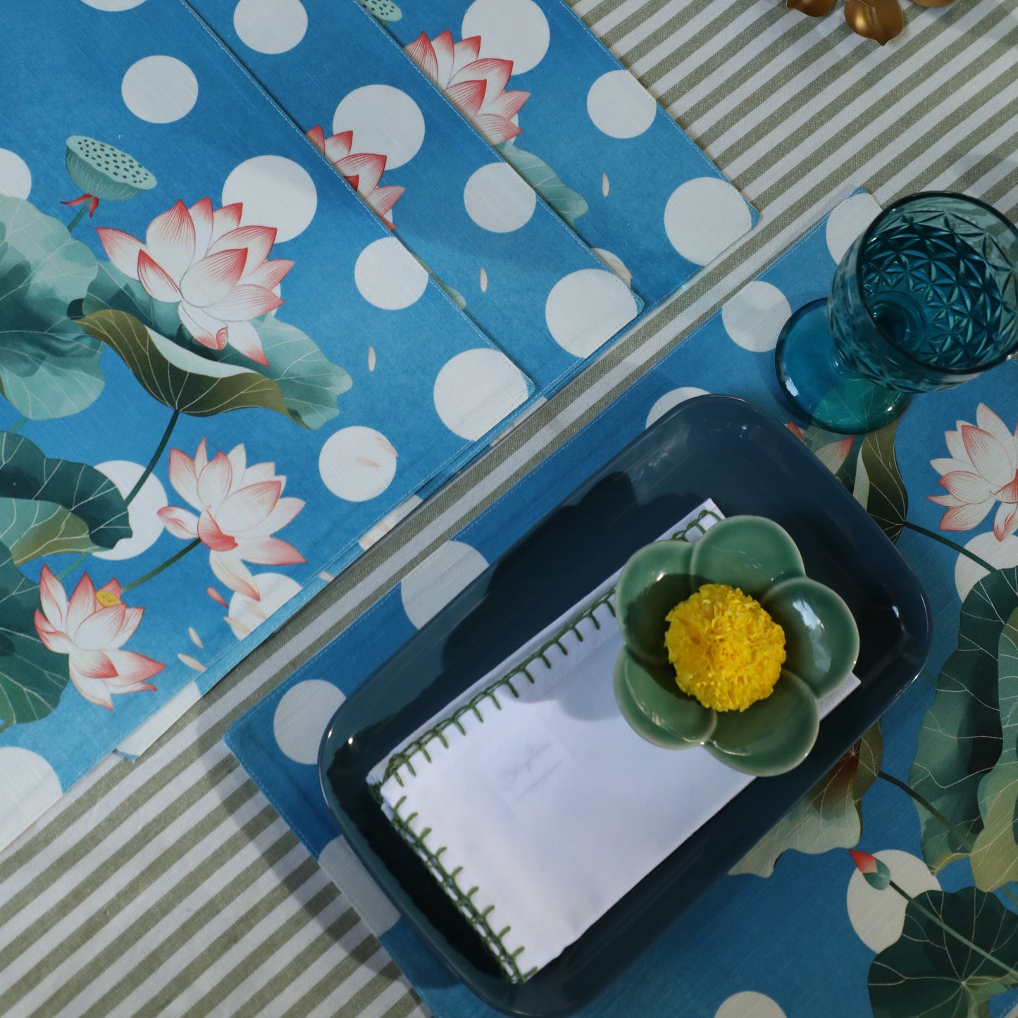 Water Lilly Tablemat set