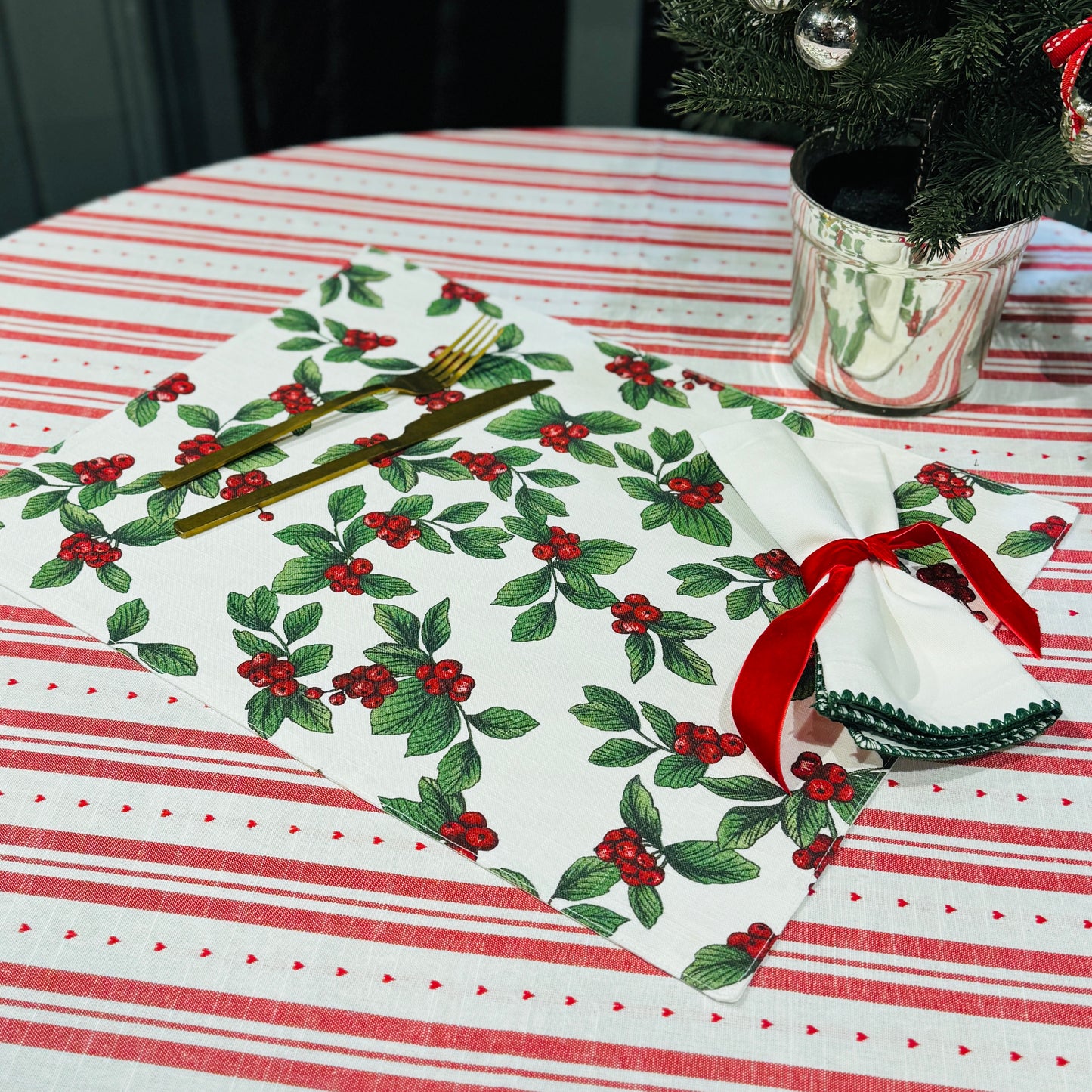 Merry Berry Placemat