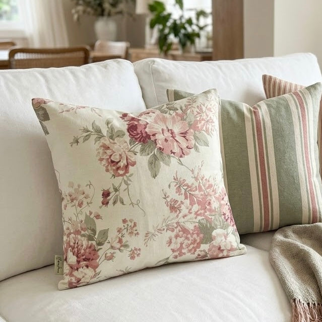 Rosa Cushion