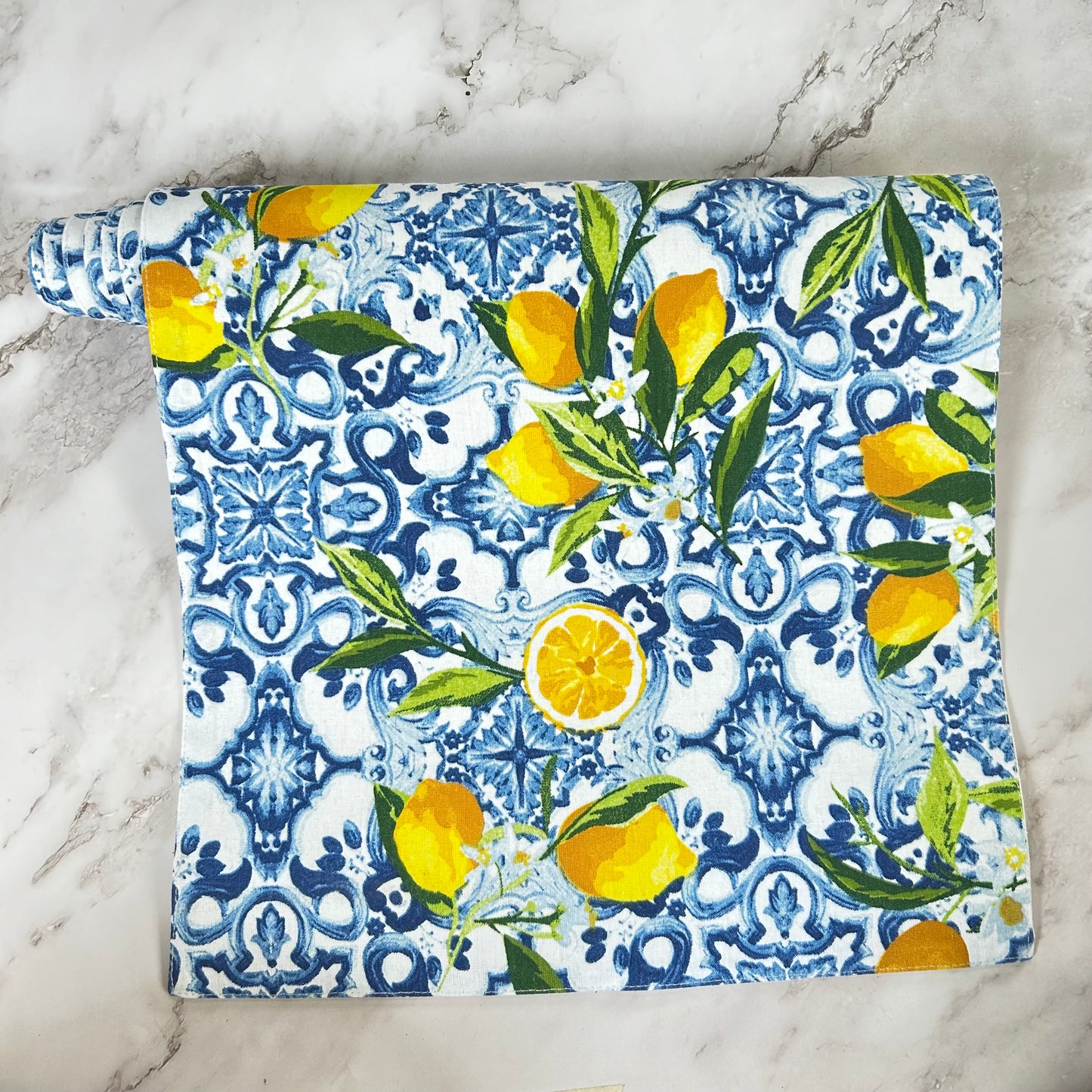 Summer Lemons Cotton Runner