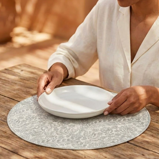 Geo Silver Round Placemat