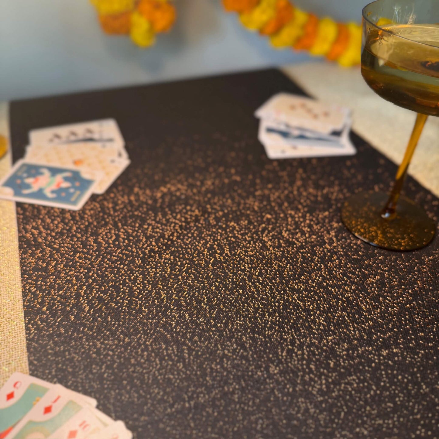 Glimmer Night Runner