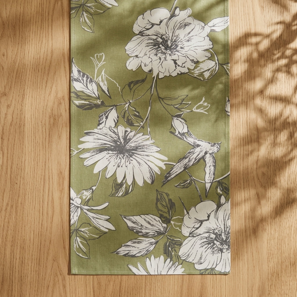 Magna Rose Pistachio Runner