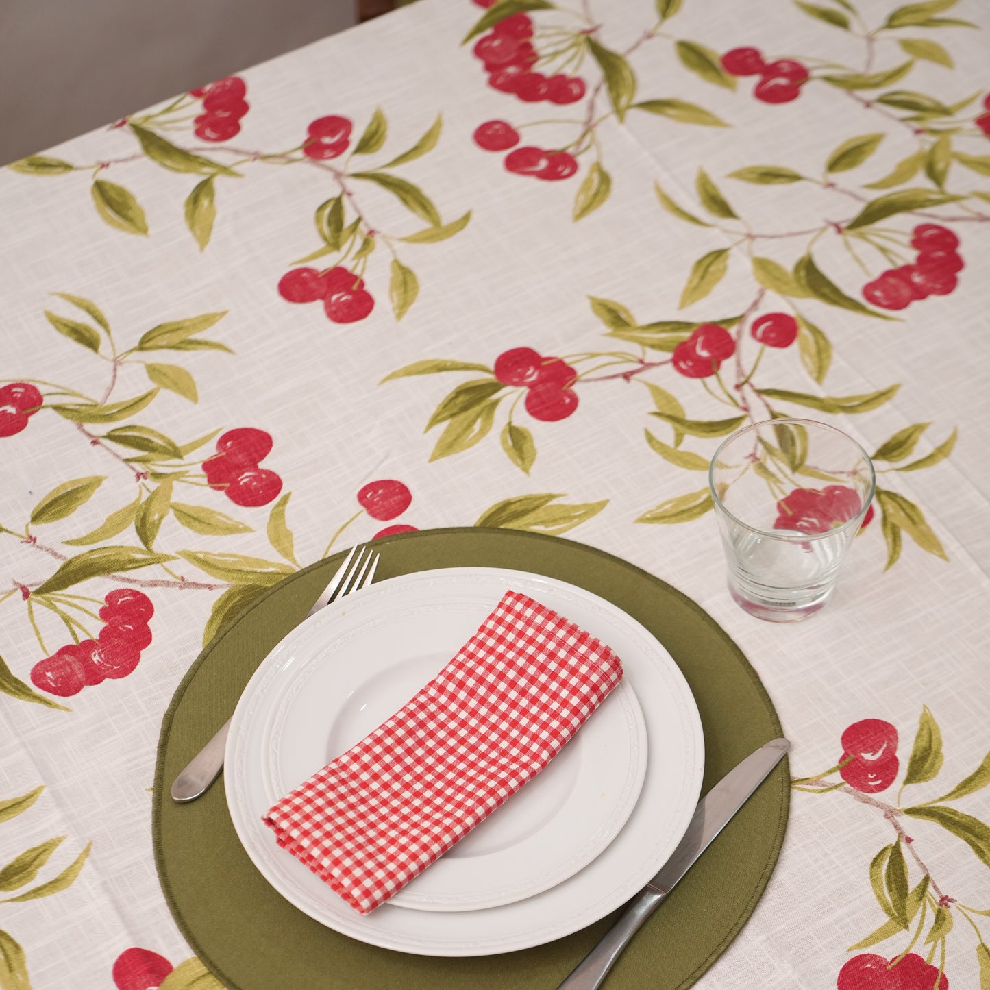 Marasca Tablecloth