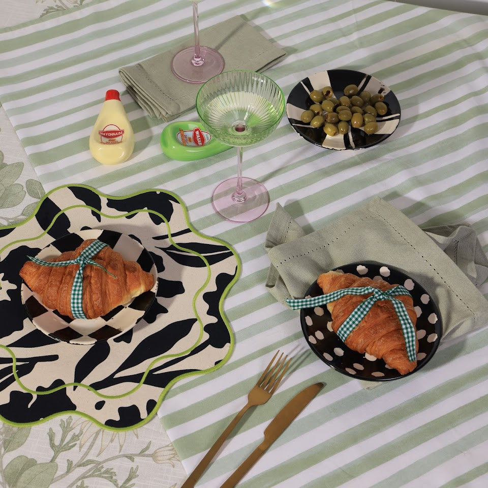 Clara Black Placemat