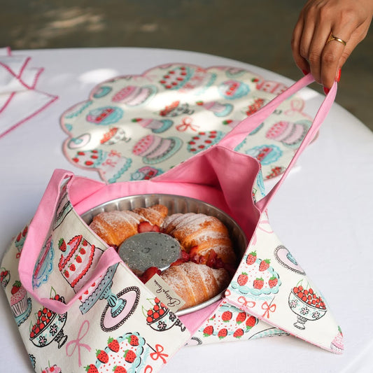 Pink Patisserie Cake Holder