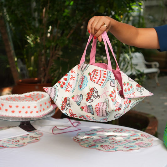 Pink Patisserie Cake Holder