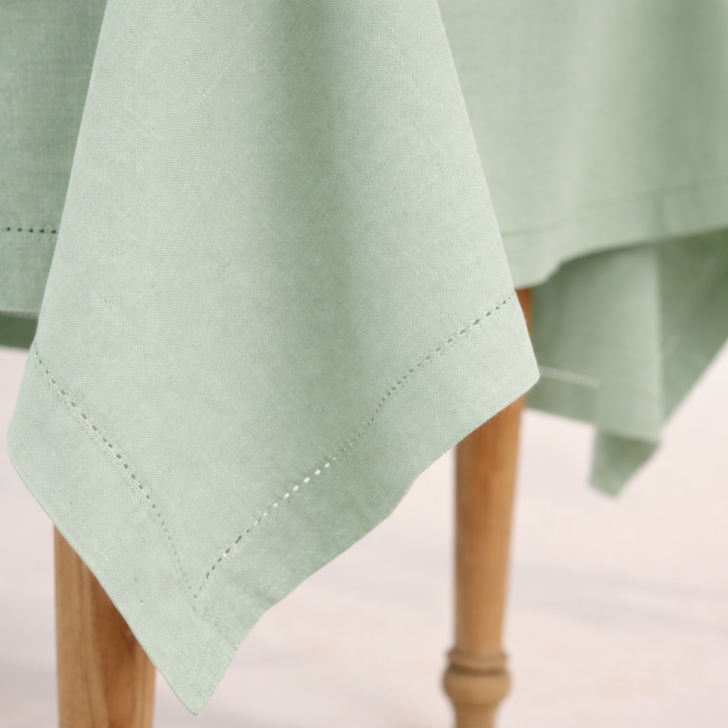 Riviera 4 Seater Tablecloth