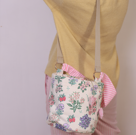Vanam Bucket Bag