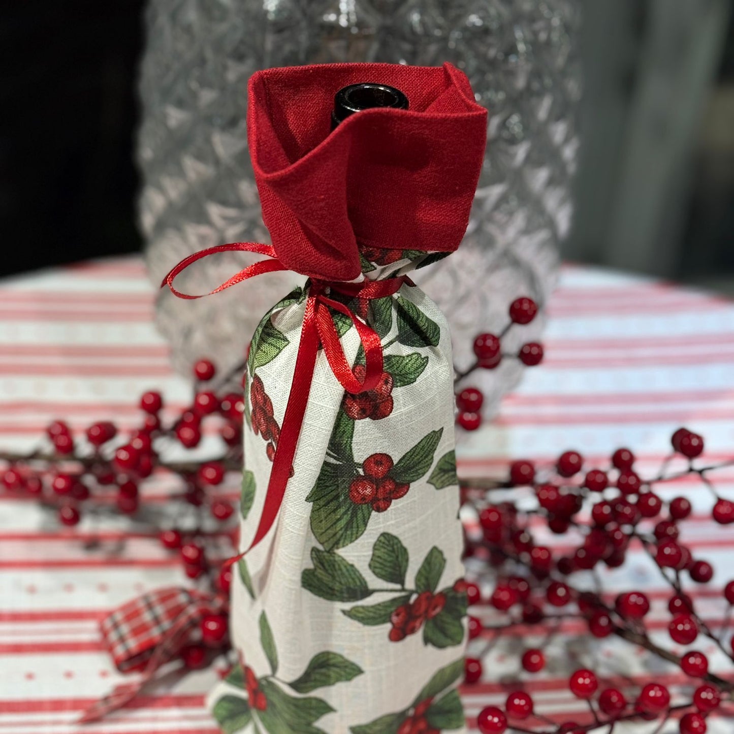 Merry Berry Bottle  Bag