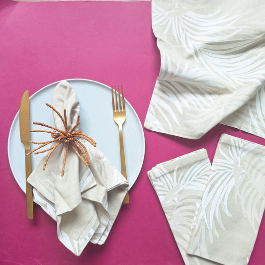White Palm Napkin Set