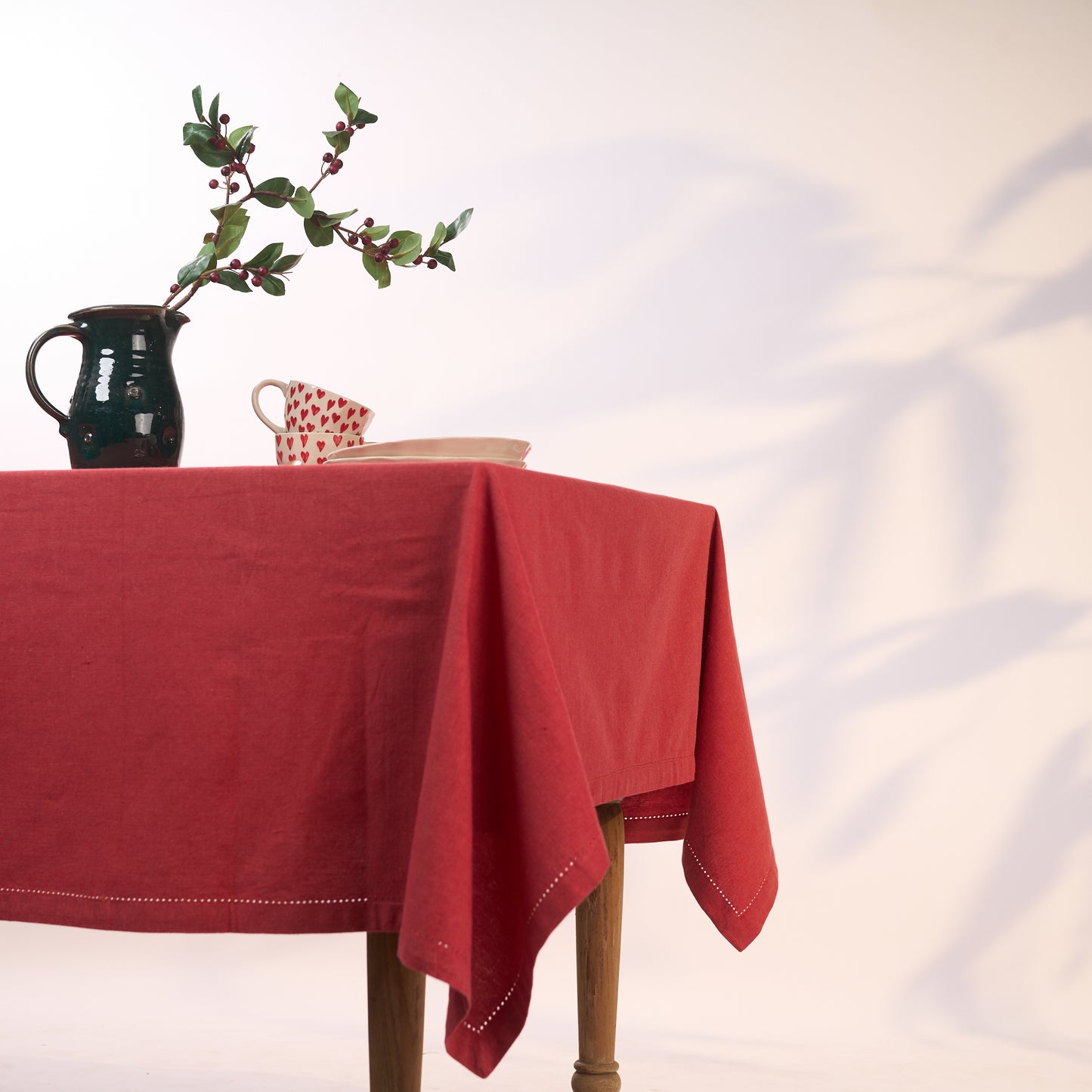 Riviera Red Tablecloth