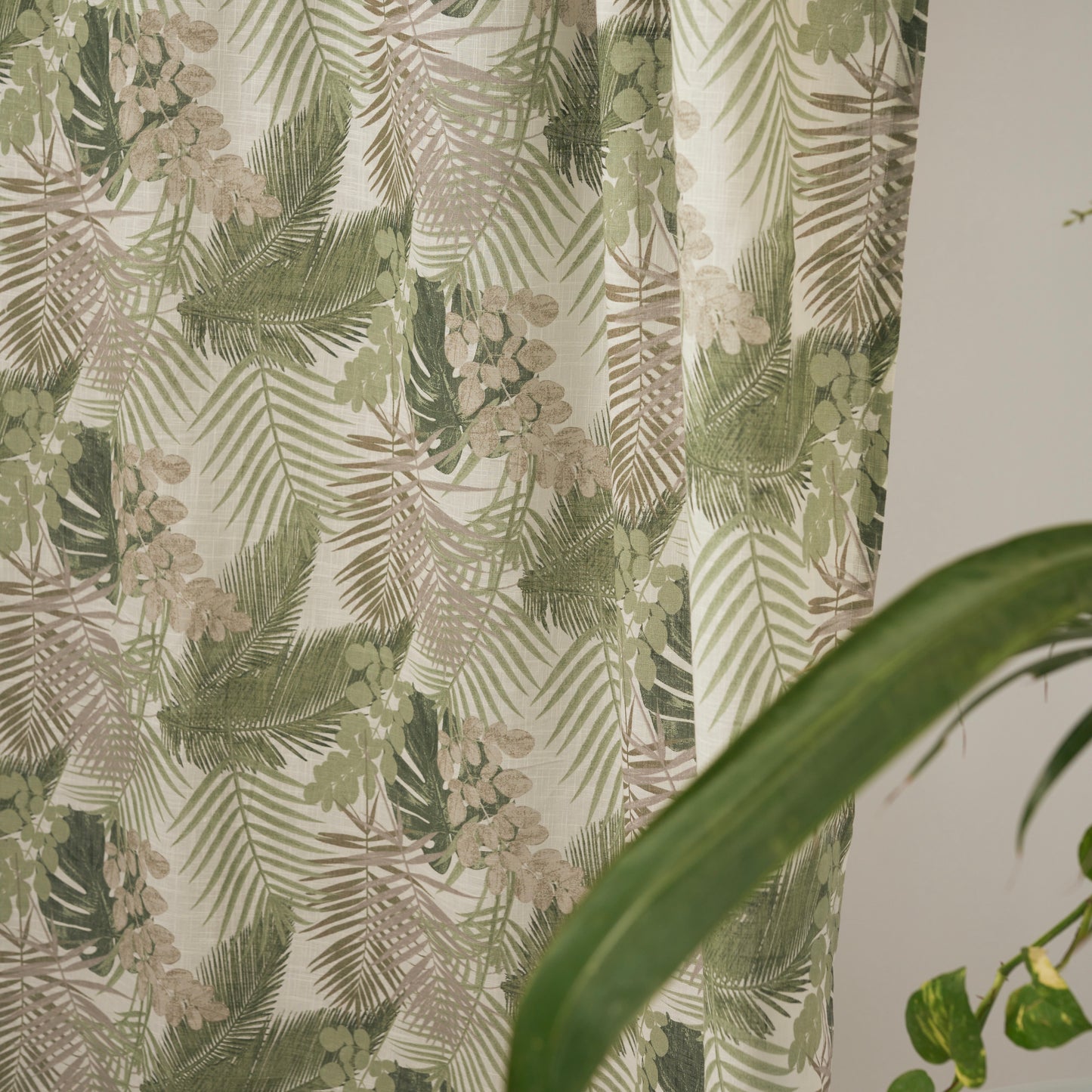 Palm Spring Curtain